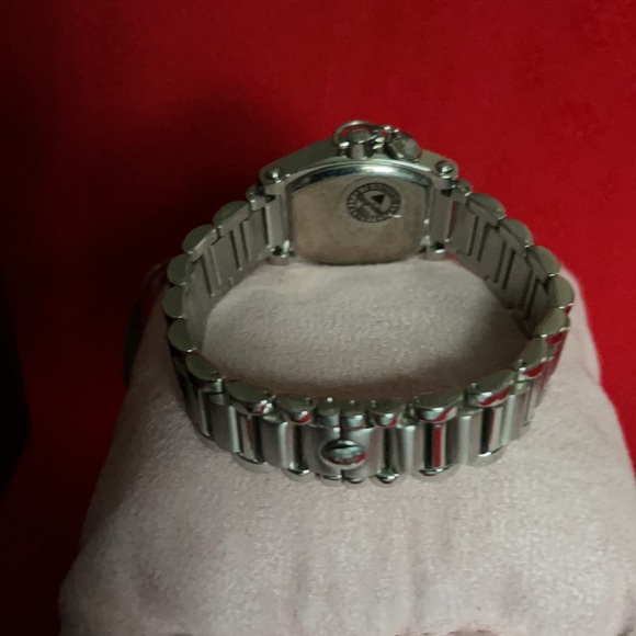 LADIES JUICY COUTURE SILVER TONE CRYSTAL WATCH - Picture 14 of 16